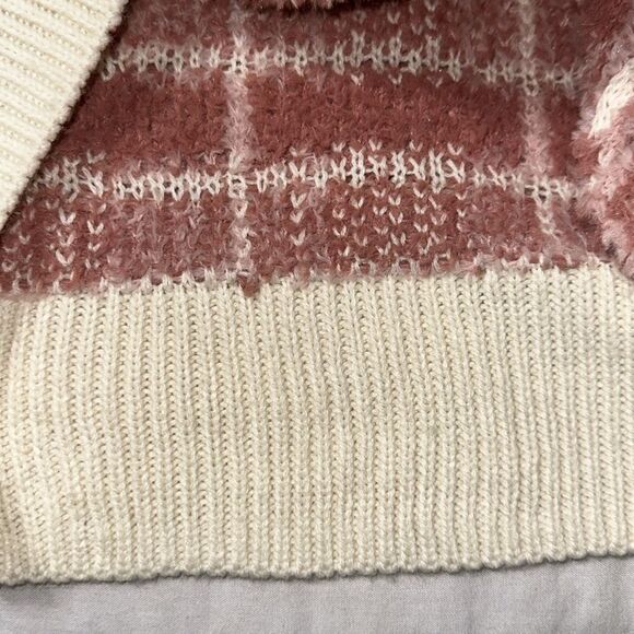 Lauren Conrad L Ivory Mauve Pink Plaid Cozy Chenille Knit Cardigan Sweater - Picture 11 of 11
